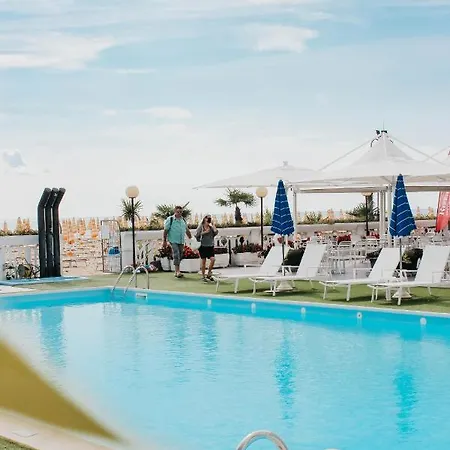 Hotel Marina 3*