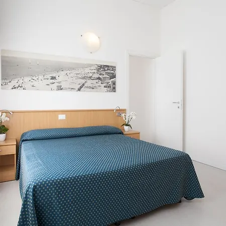 Marina Hotel