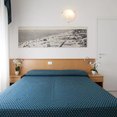 Hotel Marina 3*