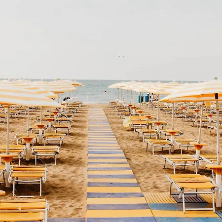 Hotel Marina 3*