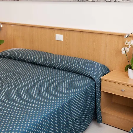 Hotel Marina 3*