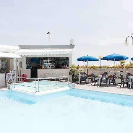 Marina Hotel
